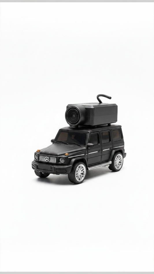 Coche RC Castor UP negro tipo todoterreno con cámara FPV HD montada en el techo para transmisión WiFi en interiores
